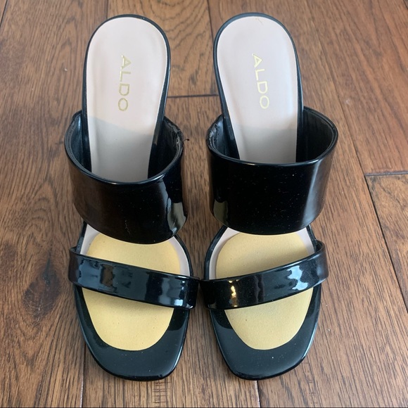 Aldo Patent Heels - Picture 2 of 3